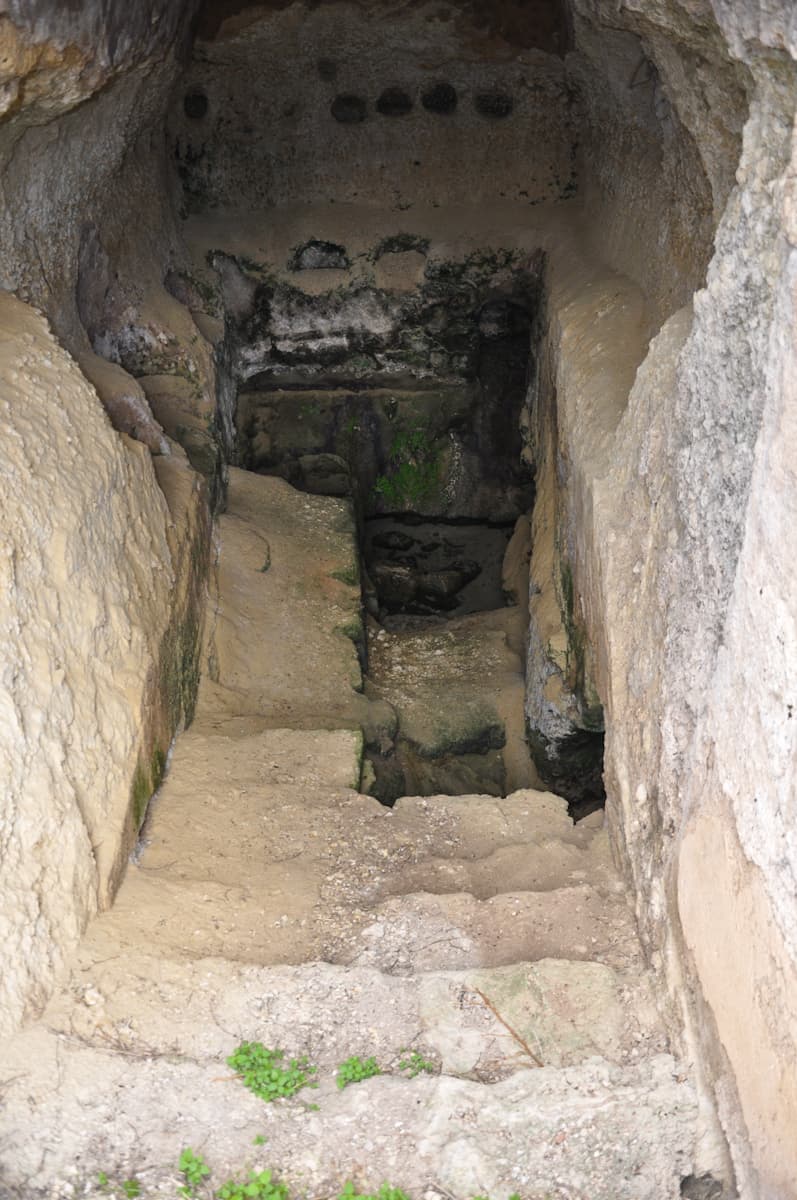 Lerna Springhouse 1b