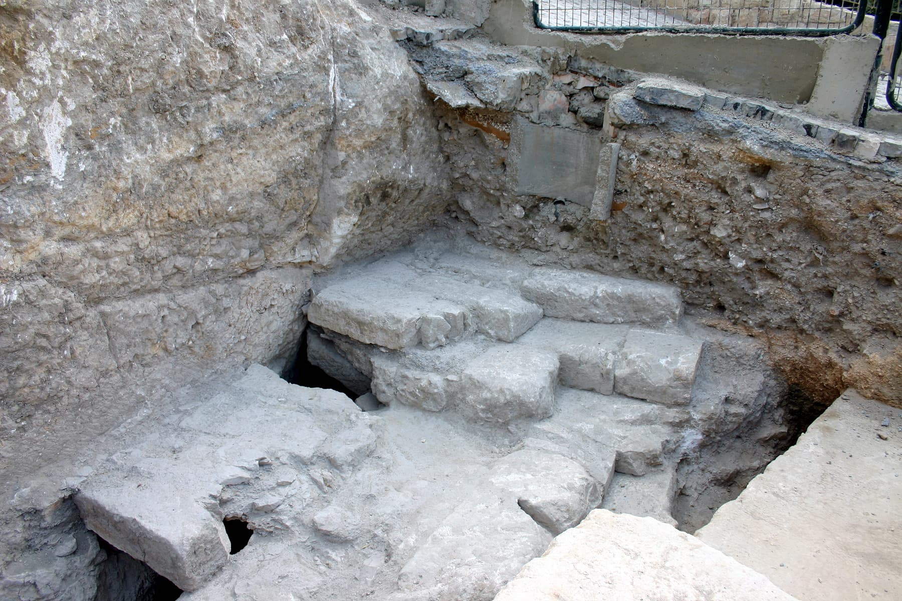 Northeast Corner Detail 2
