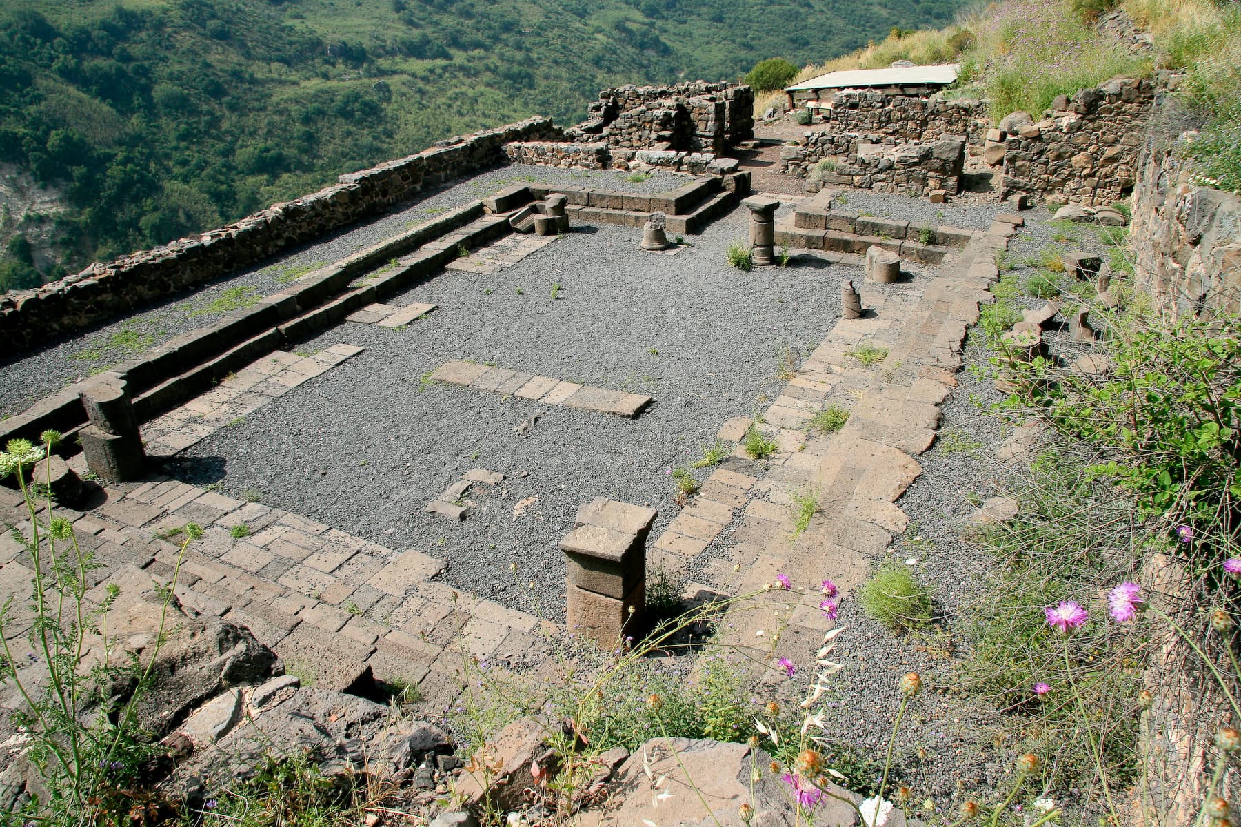 Synagogues of the Golan